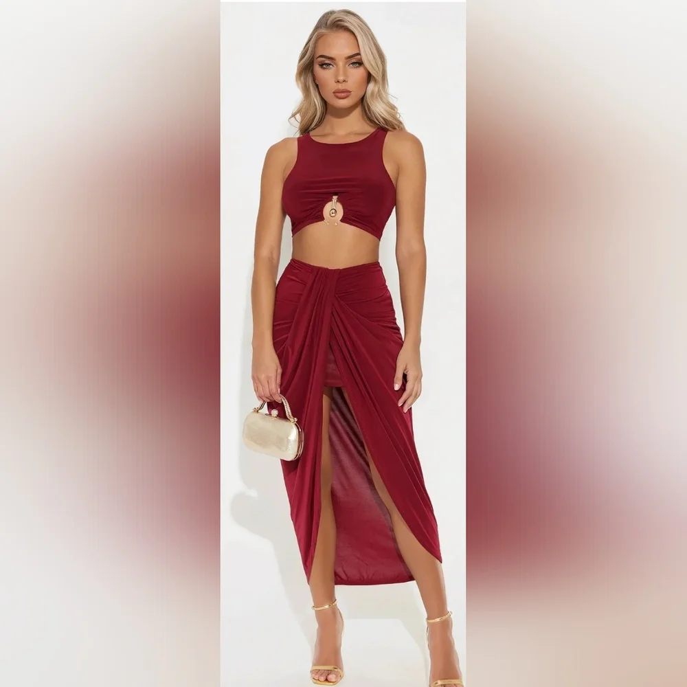 Fashion Nova Burgundy High-Low Skirt - Picture 1 of 3